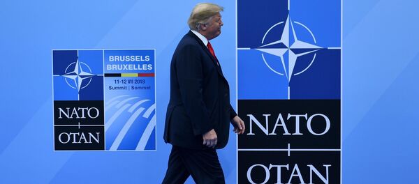 Donald Trump'ın 11 Temmuz 2018 NATO zirvesine gelişi - Sputnik Türkiye