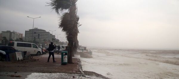 Antalya, hortum - Sputnik Türkiye