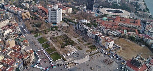 Topçu Kışlası'nın yapılması planlanan Gezi Parkı alanı - Sputnik Türkiye