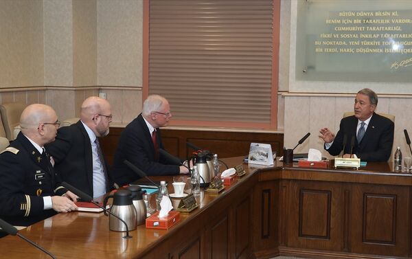 Milli Savunma Bakanı Akar ile ABD'nin Suriye Özel Temsilcisi Jeffrey - Sputnik Türkiye