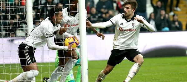 Beşiktaş evinde yine puan kaybetti - Sputnik Türkiye