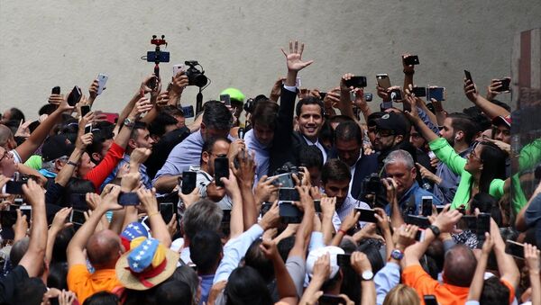 Venezüella Ulusal Meclis Başkanı Juan Guaido - Sputnik Türkiye