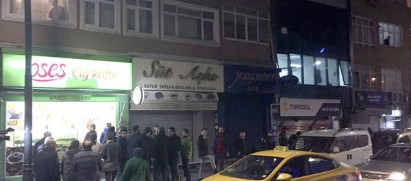 CHP Eyüpsultan İlçe Başkanlığı'na saldırı: Yaralılar var - Sputnik Türkiye