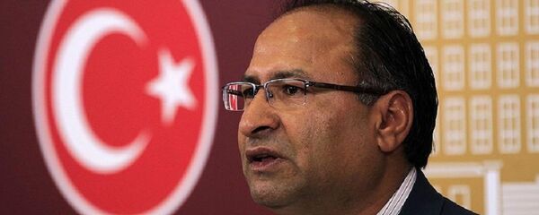 Özcan Purçu Özcan Purçu - Sputnik Türkiye