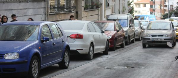 sokak - otomobil - park - Sputnik Türkiye