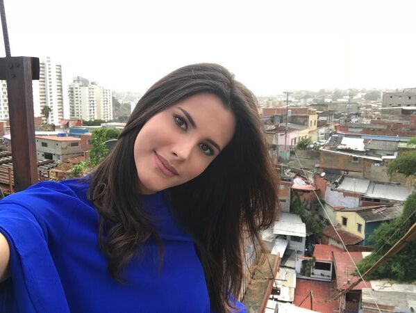 2018 Miss International  Yarışmasını kazanan Venezüelalı Mariem Claret Velazco Garcia, Zamansız Güzellik Sıralaması’nın ikinci sırasında yer aldı. - Sputnik Türkiye