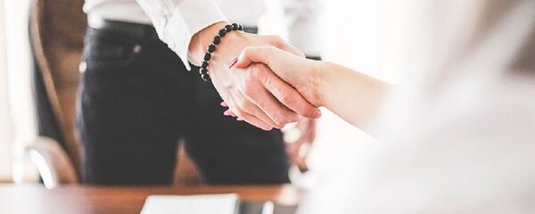 iş görüşmesi / anlaşma - Sputnik Türkiye