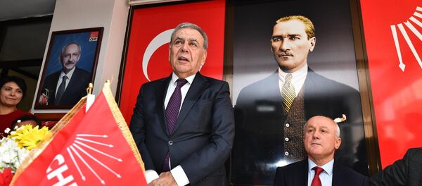 Aziz Kocaoğlu Aziz Kocaoğlu - Sputnik Türkiye