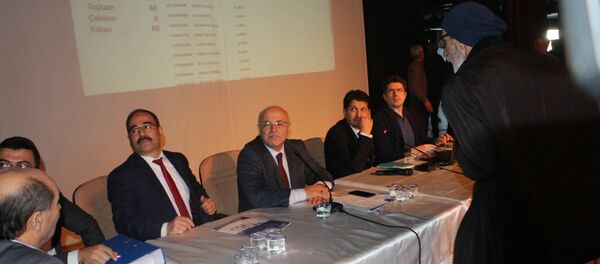 1500 kişilik geçici işe 9 bin 217 başvuru: 'Açım aç, çocuklar doymuyor' 1500 kişilik geçici işe 9 bin 217 başvuru: 'Açım aç, çocuklar doymuyor' - Sputnik Türkiye