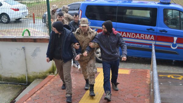 Hatay'da 1'i İngiliz vatandaşı 4 HTŞ'li yakalandı - Sputnik Türkiye