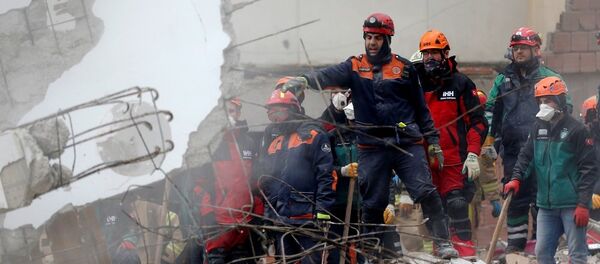 Kartal'da çöken bina - Sputnik Türkiye