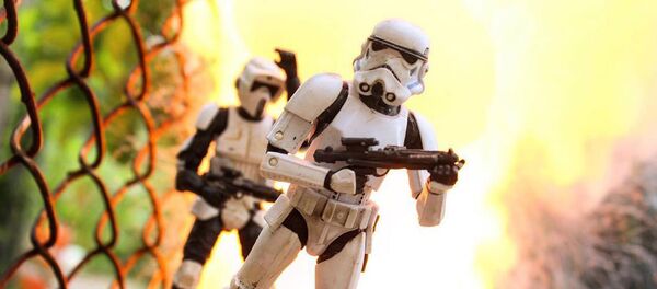 Bu karelerin başrolü aksiyon figürleri - Sputnik Türkiye