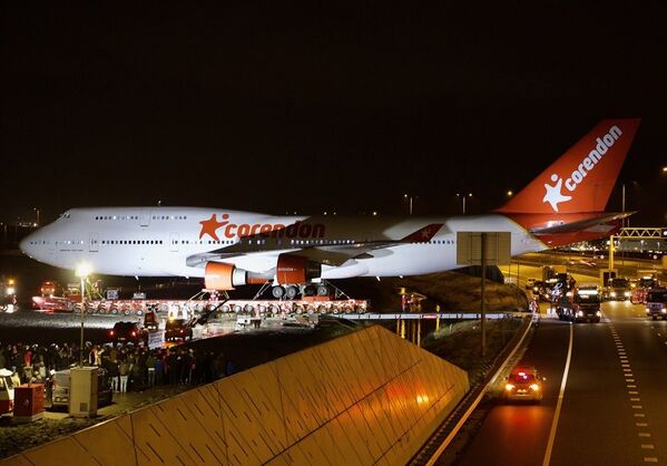 Türk iş adamı Atilay Uslu'nun sahibi olduğu Hollanda ve Benelüks ülkelerindeki en büyük otelin bahçesine konulacak Boeing 747 tipi uçak - Sputnik Türkiye