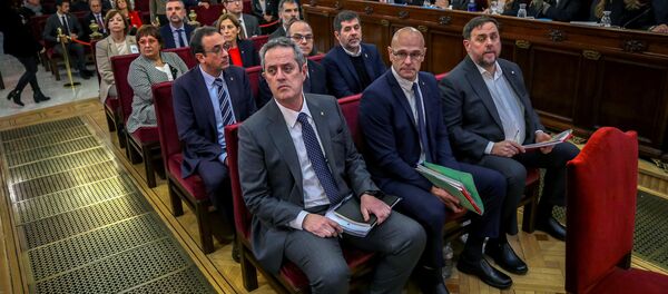 Madrid'deki İspanya Yüksek Mahkemesi'nde Katalan ayrılıkçı liderlerin davası - Sputnik Türkiye