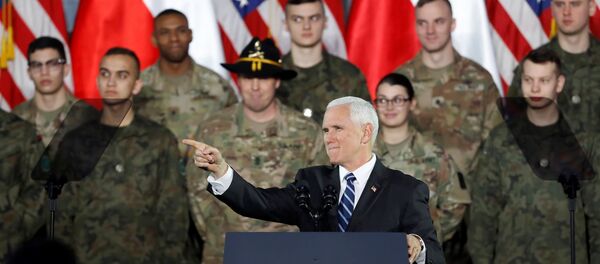 ‘Ortadoğu'da eski gücünü kaydeden ABD, gövde gösterisi yapıyor' - Sputnik Türkiye