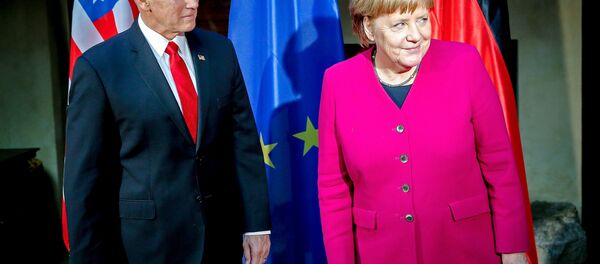 ABD Başkan Yardımcısı Pence, Merkel ile İran konusunda tartıştı - Sputnik Türkiye