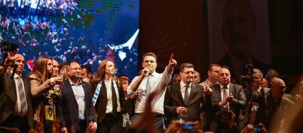 Suat Nezir - Sputnik Türkiye