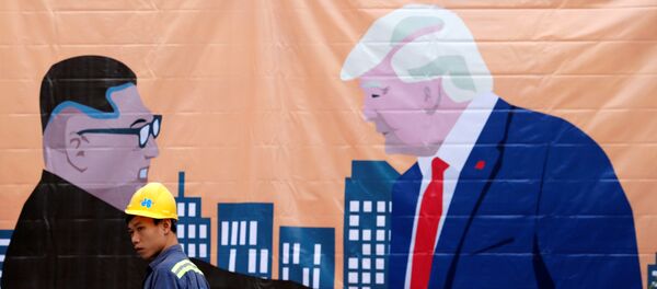 ABD Başkanı Donald Trump ile Kuzey Kore lideri Kim Jong-un - Sputnik Türkiye