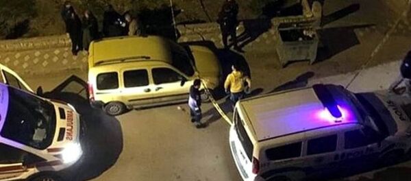 Ankara'nın Etimesgut ilçesinde, çöp konteynerinde bebek cesedi bulundu Ankara'nın Etimesgut ilçesinde, çöp konteynerinde bebek cesedi bulundu - Sputnik Türkiye