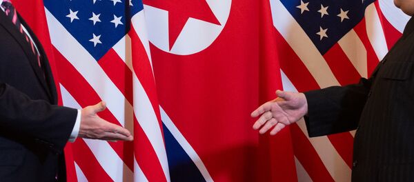 Kuzey Kore lideri Kim Jong-un- ABD Başkanı Donald Trump - Sputnik Türkiye