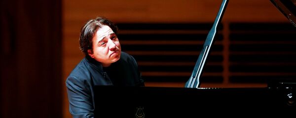 Piyanist ve besteci Fazıl Say - Sputnik Türkiye