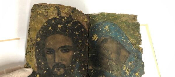 Diyarbakır'da ele geçirilen 800 yıllık İbranice kitap - Sputnik Türkiye