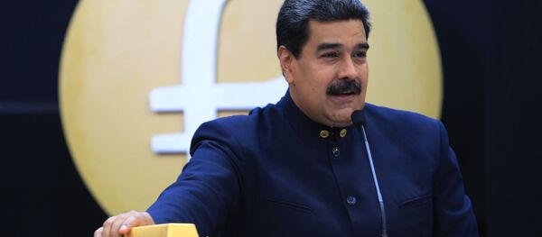 Nicolas Maduro ile Venezüella altınları - Sputnik Türkiye