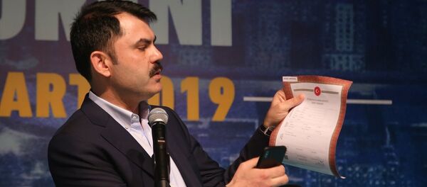 Çevre ve Şehircilik Bakanı Murat Kurum, QR kodlu tapuyu tanıttı - Sputnik Türkiye
