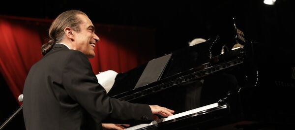 Fahir Atakoğlu - Sputnik Türkiye