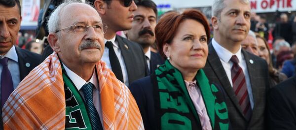 Kemal Kılıçdaroğlu - Meral Akşener Kemal Kılıçdaroğlu - Meral Akşener - Sputnik Türkiye