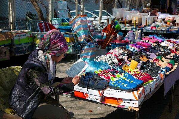 Diyarbakır’da, Türkiye’nin ilk kadın semt pazarı olma özelliği taşıyan Jiyan Semt Pazarı - kadın - pazar - Sputnik Türkiye