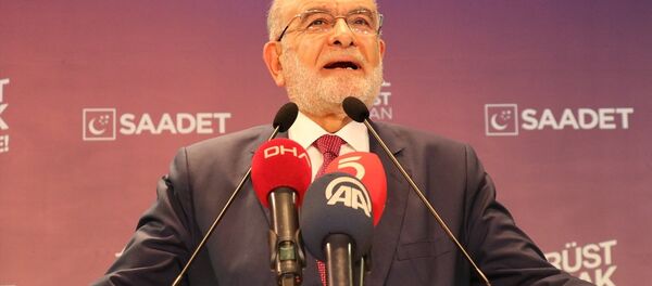 Saadet Partisi Genel Başkanı Temel Karamollaoğlu - Sputnik Türkiye