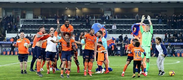 Medipol Başakşehir - Sputnik Türkiye