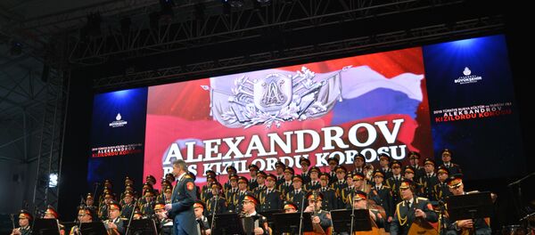 Alexandrov Kızılordu Korosu bu yıl Türkiye'deki ilk konserini gerçekleştirdi - Sputnik Türkiye