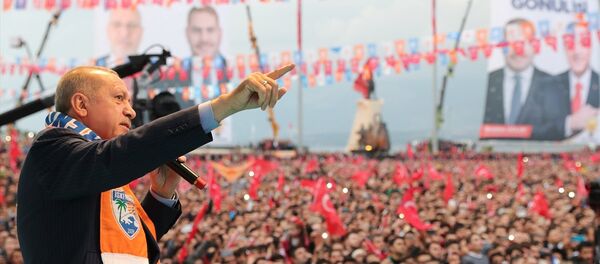 Cumhurbaşkanı Erdoğan'ın 31 Mart yerel seçimleri için İskenderun mitingi - Sputnik Türkiye