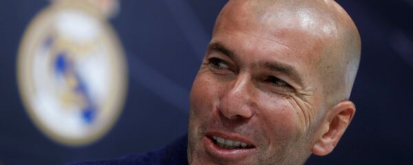Zinedine Zidane Real Madrid'e geri döndü - Sputnik Türkiye