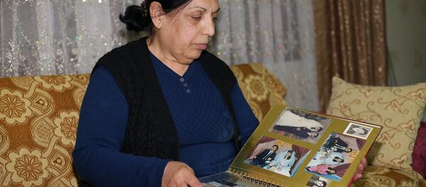 Maaşı kesilince 56 yıldır evli olduğunu öğrendi - Sputnik Türkiye