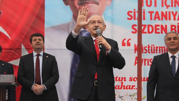 CHP Genel Başkanı Kemal Kılıçdaroğlu, Adıyaman’ın Tut ilçesinde partililere seslendi. - Sputnik Türkiye
