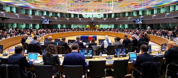 Suriyeli sığınmacılara 7 milyar dolarlık yardım taahhüdü - Sputnik Türkiye