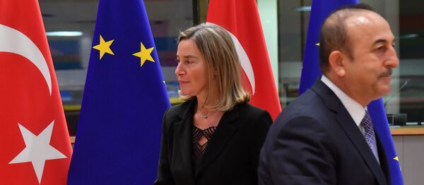 Federica Mogherini - Mevlüt Çavuşoğlu Federica Mogherini - Mevlüt Çavuşoğlu - Sputnik Türkiye