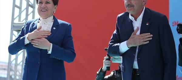 Meral Akşener ile Kemal Kılıçdaroğlu - Sputnik Türkiye