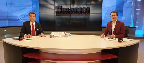 CHP İstanbul Büyükşehir Belediye Başkan Adayı Ekrem İmamoğlu, Ülke TV’de yayınlanan “Sıradışı” programında Turgay Güler'in sorularını yanıtladı. CHP İstanbul Büyükşehir Belediye Başkan Adayı Ekrem İmamoğlu, Ülke TV’de yayınlanan “Sıradışı” programında Turgay Güler'in sorularını yanıtladı. - Sputnik Türkiye