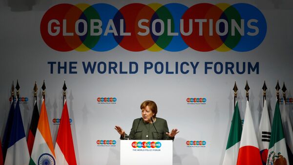 Almanya Başbakanı Angela Merkel, Berlin'deki Küresel Çözümler Zirvesi'nde konuştu. - Sputnik Türkiye