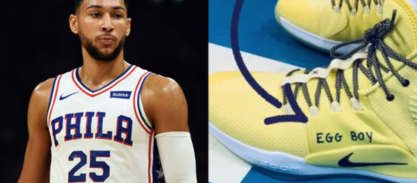 Amerikan Basketbol Ligi (NBA) oyuncusu Ben Simmons, Yeni Zelanda'da iki camiye düzenlenen saldırının ardından Müslümanları suçlayan açıklamalarıyla tepki çeken Avustralyalı bağımsız Senatör Fraser Anning'i yumurta atarak protesto eden 17 yaşındaki Will Connolly'e maç esnasında giydiği ayakkabıyla destek verdi. - Sputnik Türkiye