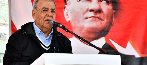 Aziz Kocaoğlu - Sputnik Türkiye