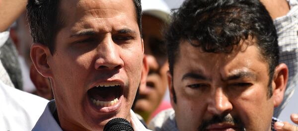 Ulusal Meclis Başkanı Juan Guaido ve danışmanı Roberto Marrero Ulusal Meclis Başkanı Juan Guaido ve danışmanı Roberto Marrero - Sputnik Türkiye