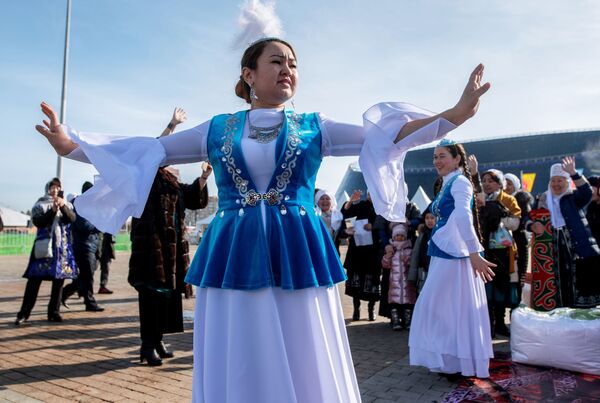 Kazakistan'da Nevruz kutlamaları - Sputnik Türkiye