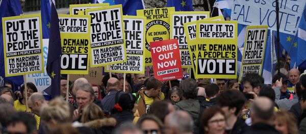 İngiltere’de dev Brexit yürüyüşü - Sputnik Türkiye
