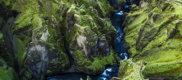 İzlanda Fjadrargljufur Kanyonu - Sputnik Türkiye