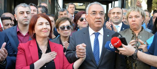 Handan Toprak Benli - Sputnik Türkiye